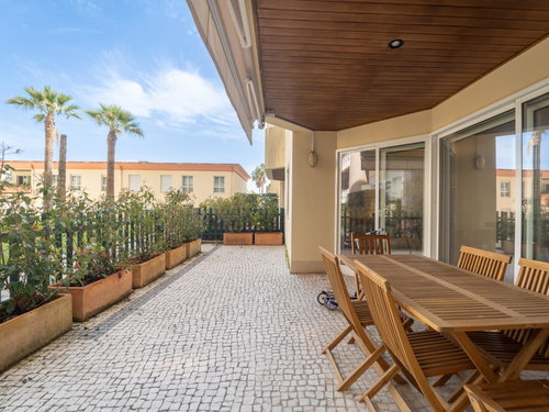 4+1 Bedroom Apartment with Sea View and Terrace in Pinhais da Foz