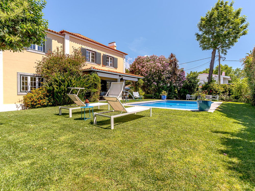 7-Bedroom Villa with Garden and Swimming Pool in the Heart of Cascais