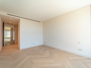 3+1 bedroom villa, with balcony, facing the Douro River 3260250029
