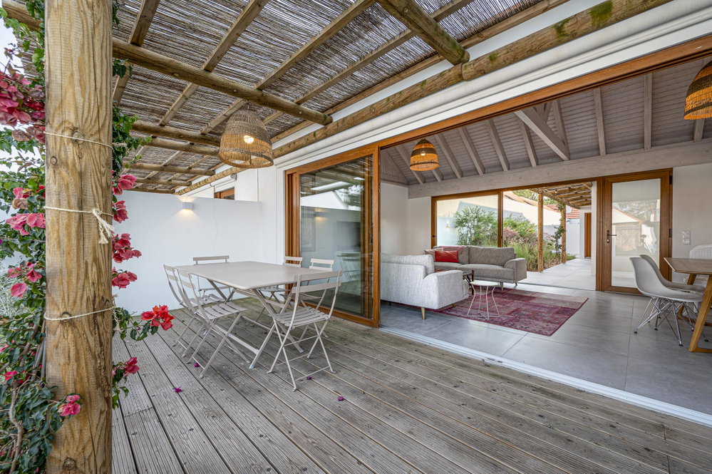 3 bedroom villa in Comporta with private garden and wooden outdoor deck