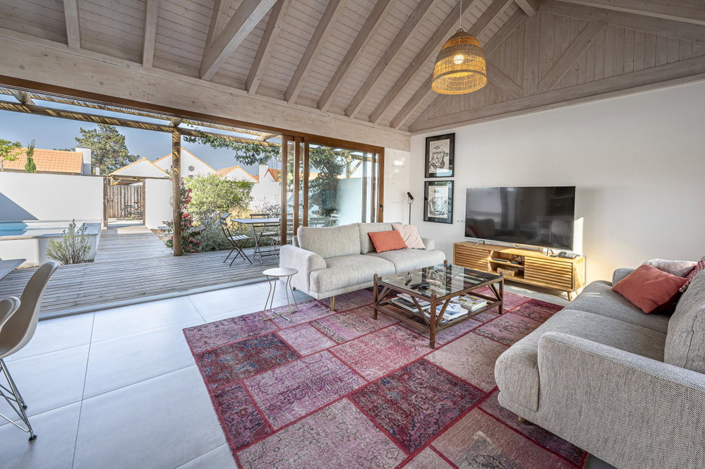 3 bedroom villa in Comporta with private garden and wooden outdoor deck