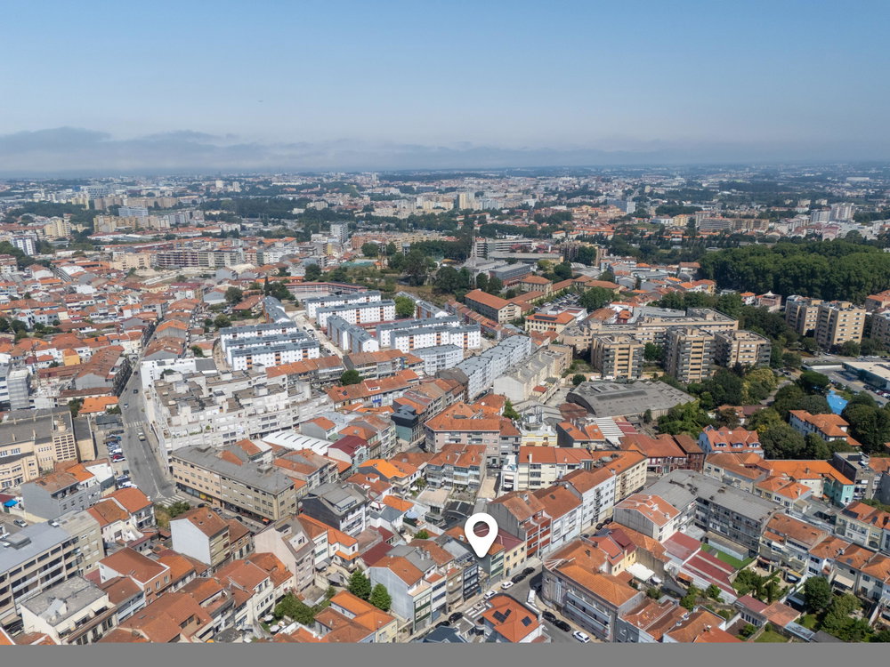 Land for Construction on Rua Antero Quental in Porto