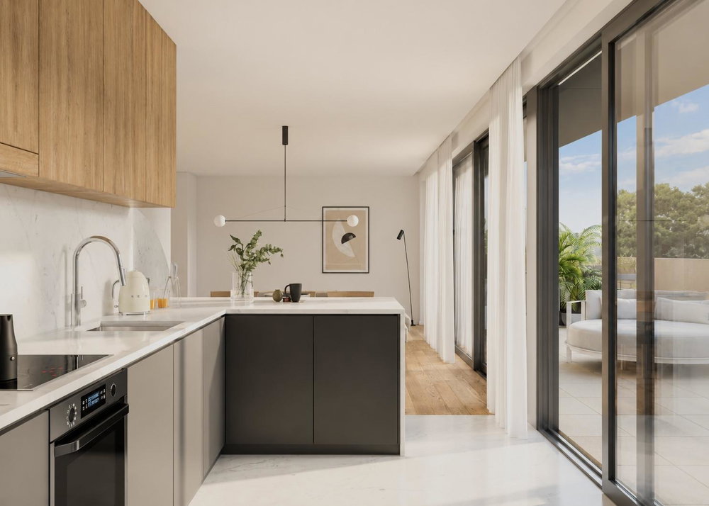 New 2 bedroom flat in Carvalhido, with balcony and private garage