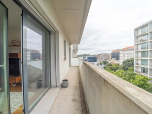 Furnished 1 bedroom flat with balcony in Foz do Douro 3073691370