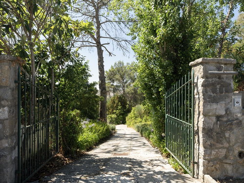 Farm with land, in Sintra 2104762880