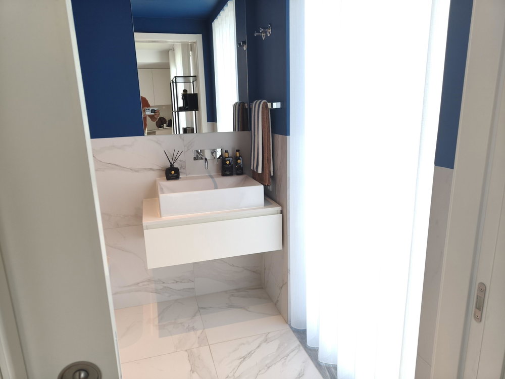 studio apartment with parking 2725897179