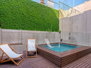 6 bedroom villa with terrace and pool in Campolide, Lisbon 3891227986