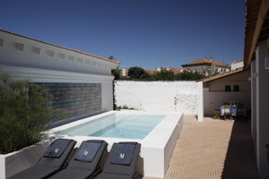 Guest House with income in Grândola. 2058012708