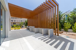 3+2 bedroom villa with swimming pool and rooftop with jacuzzi, in Vilamoura