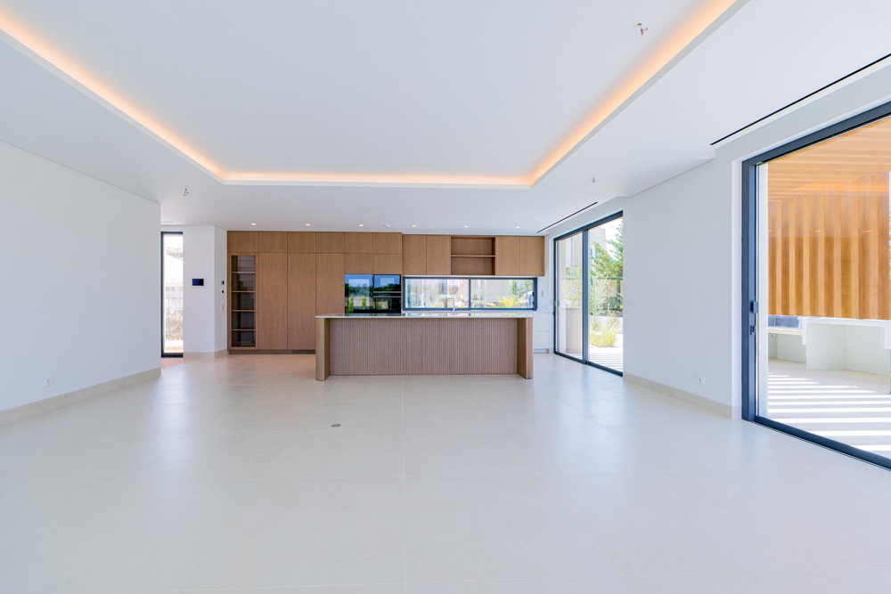 3+2 bedroom villa with swimming pool and rooftop with jacuzzi, in Vilamoura