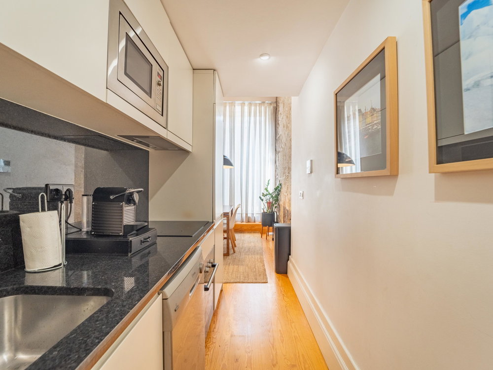 Furnished 1 bedroom flat in the city centre
