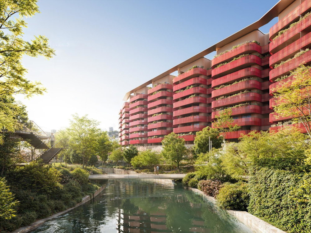 2 bedroom flat with balcony and parking, in Porto