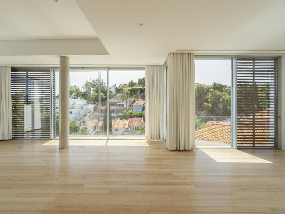 5 bedroom villa in Estoril, with swimming pool, garden and unobstructed views