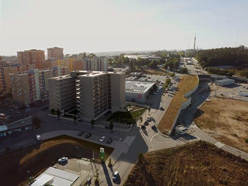 1 bedroom flat with balcony and parking in new development, Gaia