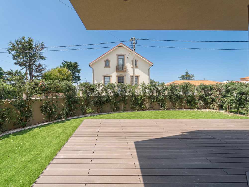 1 bedroom flat with garden in Granja