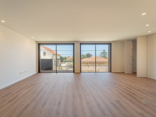 1 bedroom flat with balcony in Granja