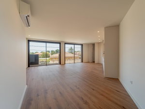 1 bedroom flat with balcony in Granja