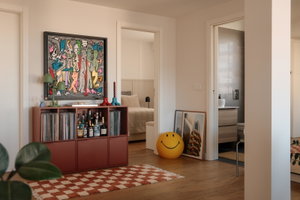 2 bedroom flat, with balcony and river view, in Restelo, Lisbon