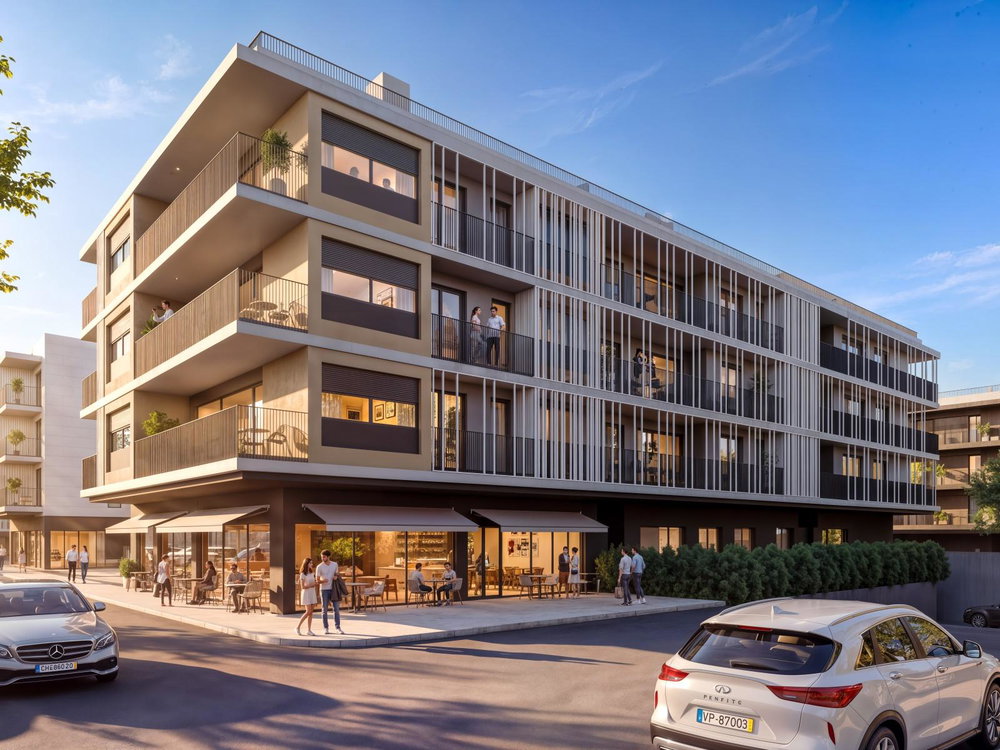 4 bedroom flat with balcony and parking in new development