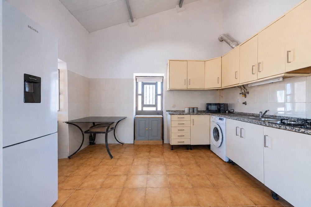 2-Bedroom Country House with Large Plot Near Loulé