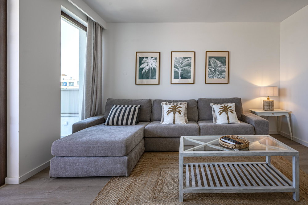 2+1 bedroom flat in property, in the centre of the village of Porto Covo