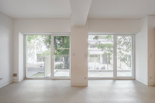 1 bedroom flat with balcony, next to Avenida da Liberdade