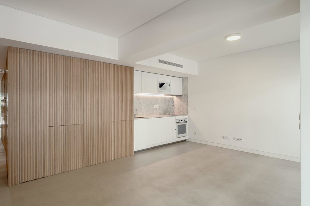 1 bedroom flat with balcony, next to Avenida da Liberdade