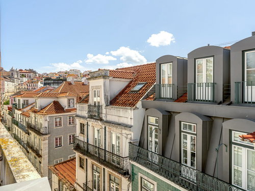 2 bedroom flat in a new building, in São Bento, Lisbon.
