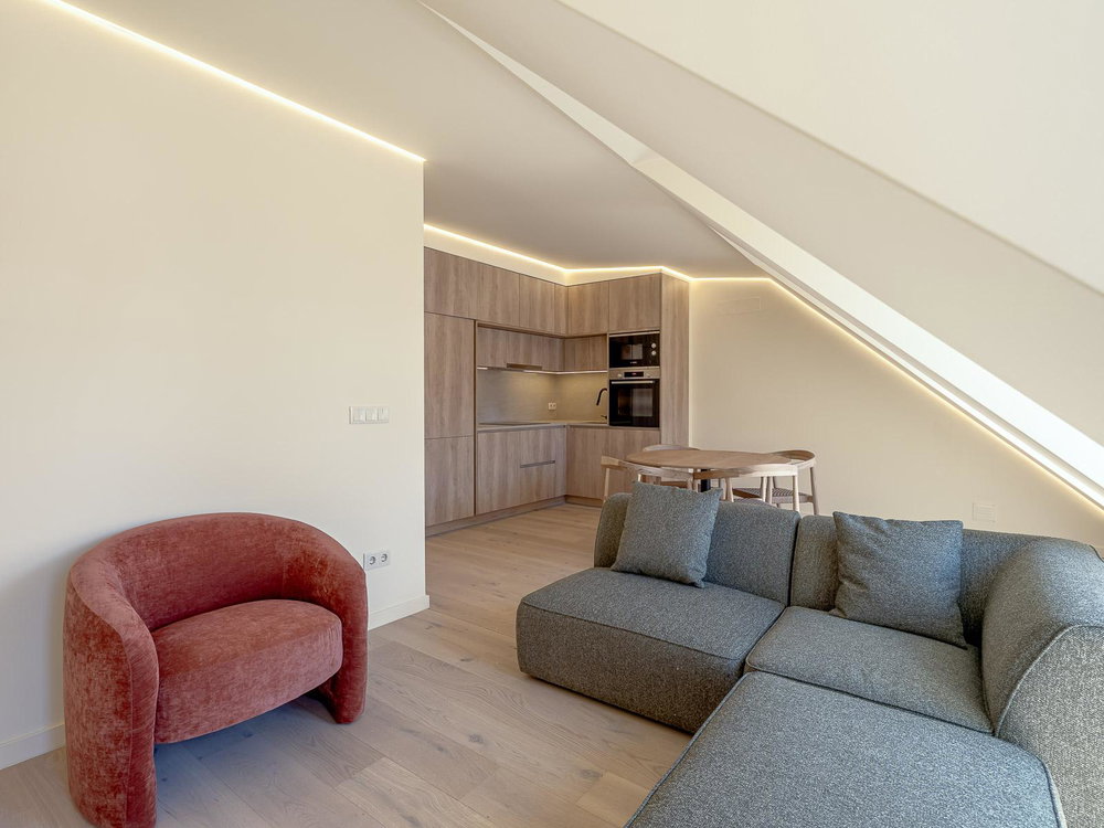 2 bedroom flat in a new building, in São Bento, Lisbon.