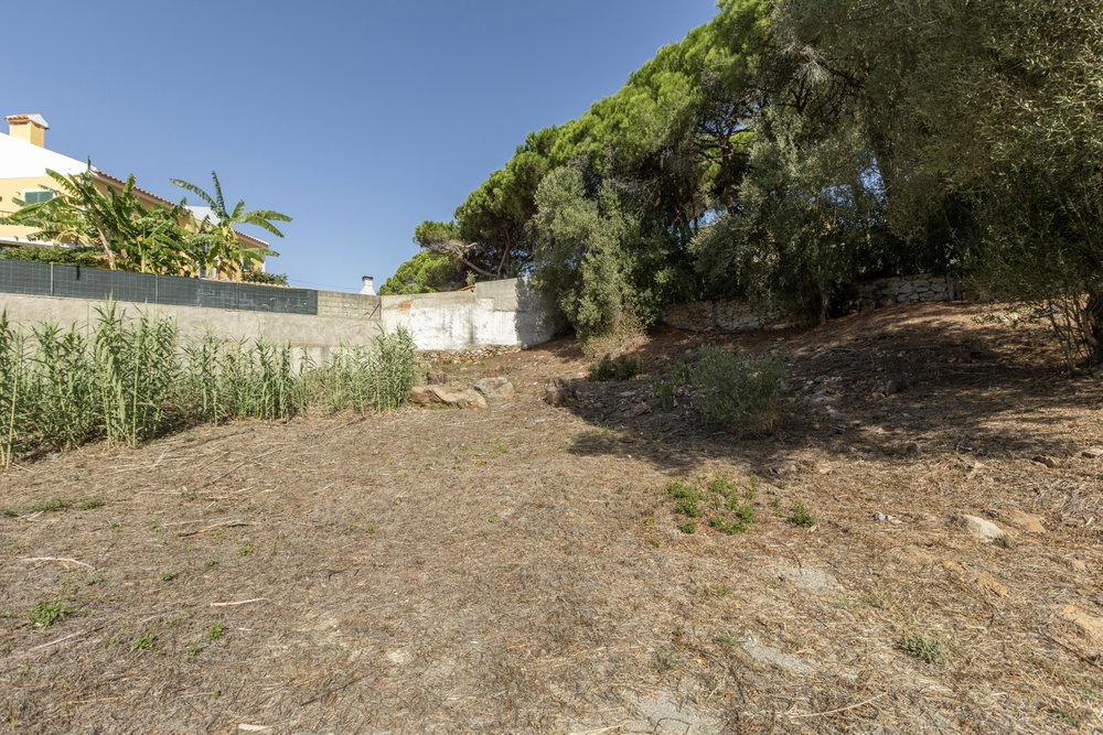 Cascais Urban Land, 1321 m² with project in approval