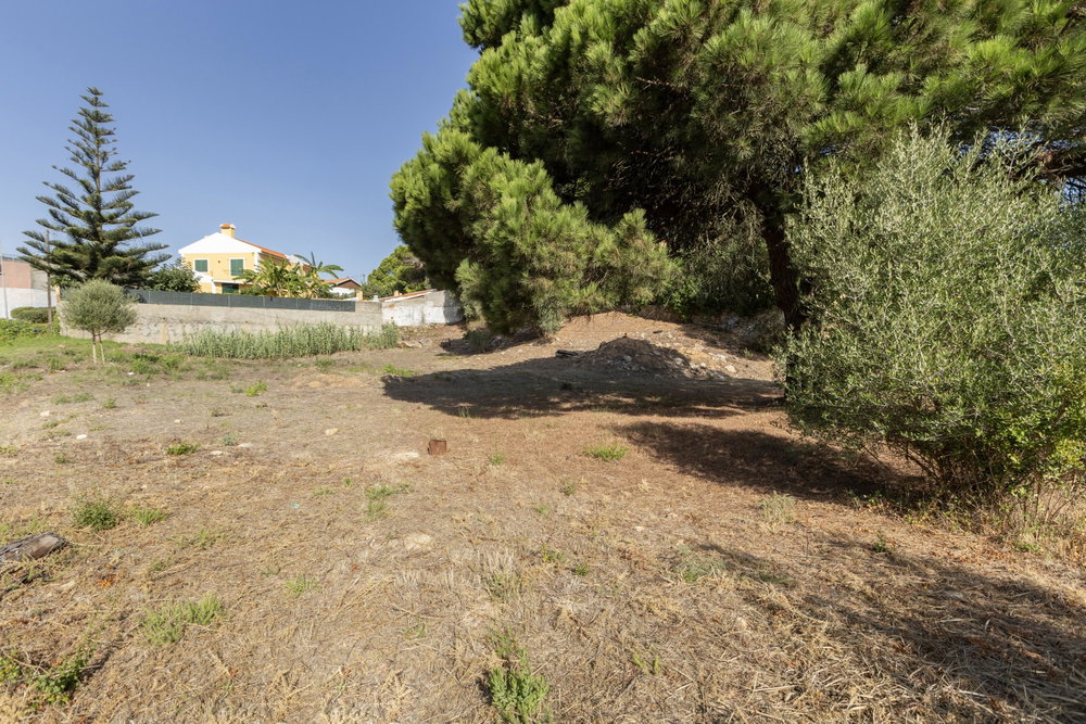Cascais Urban Land, 1321 m² with project in approval