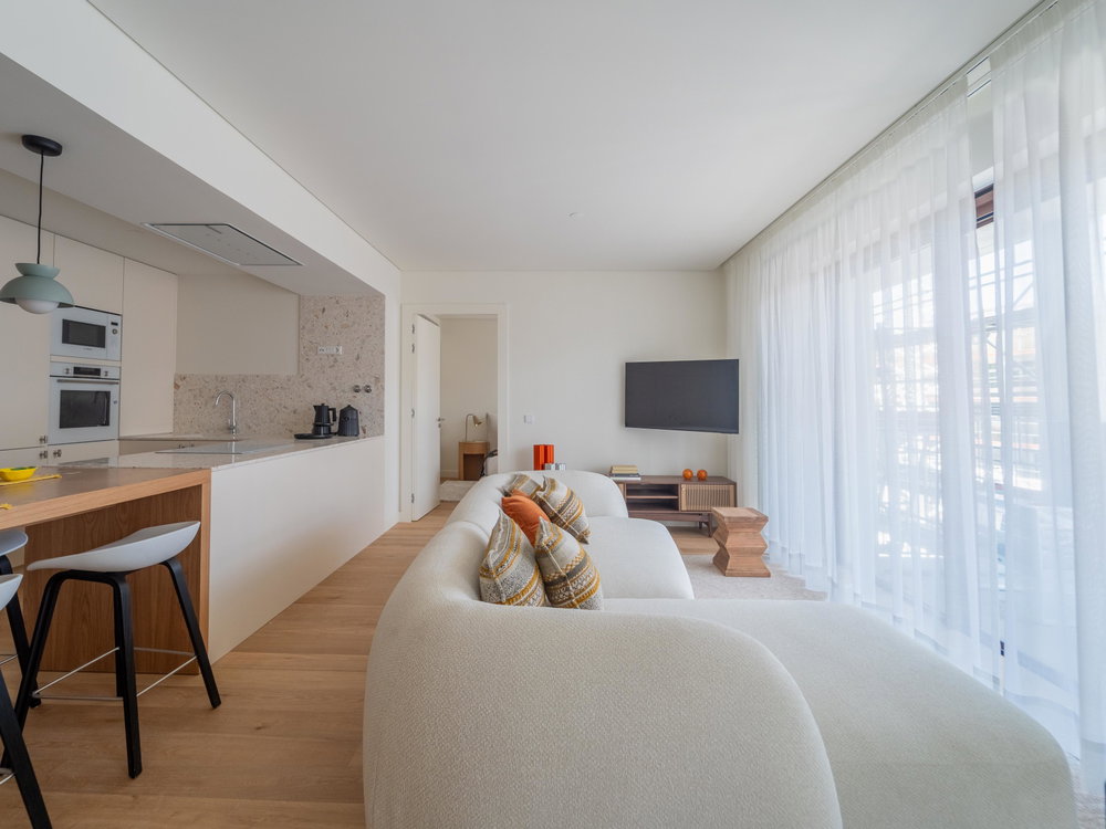 1 bedroom flat with outdoor area in the most recent development next to the Douro River
