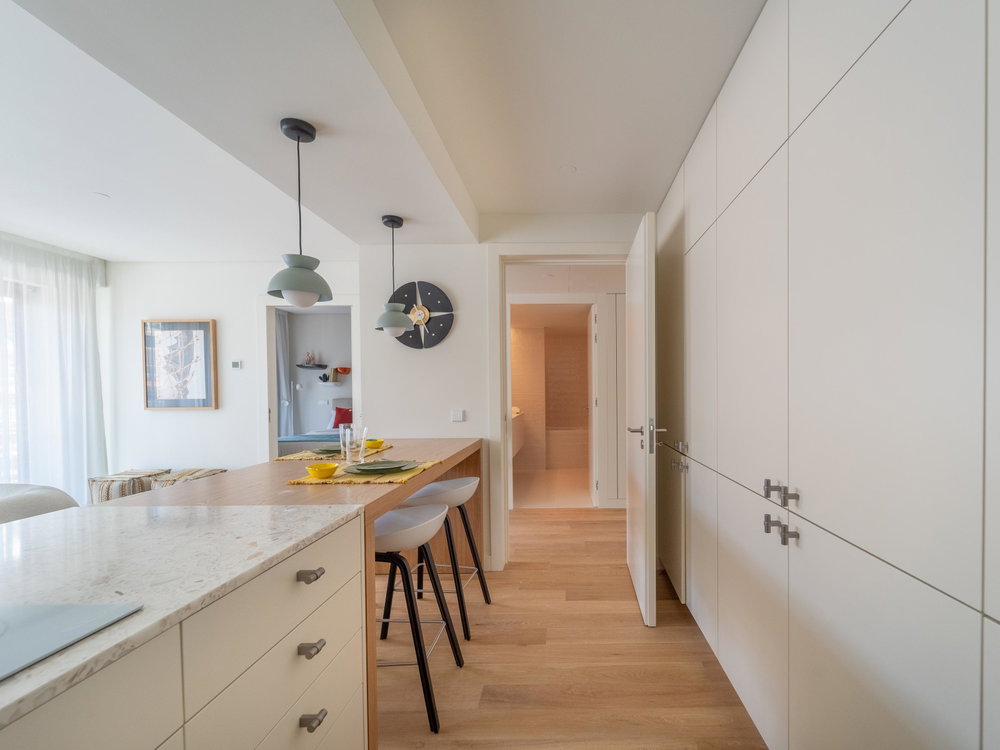 1 bedroom flat with outdoor area in the most recent development next to the Douro River