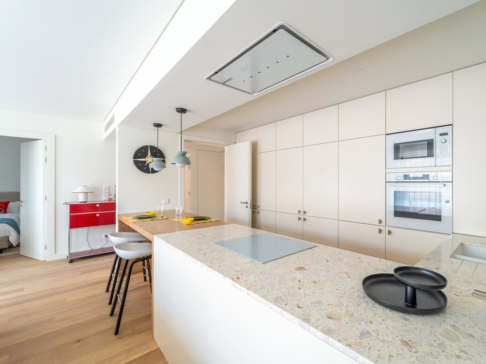 1 bedroom flat with outdoor area in the most recent development next to the Douro River