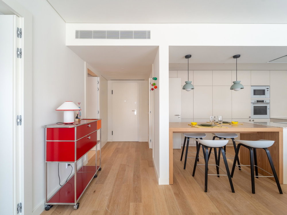 1 bedroom flat with outdoor area in the most recent development next to the Douro River