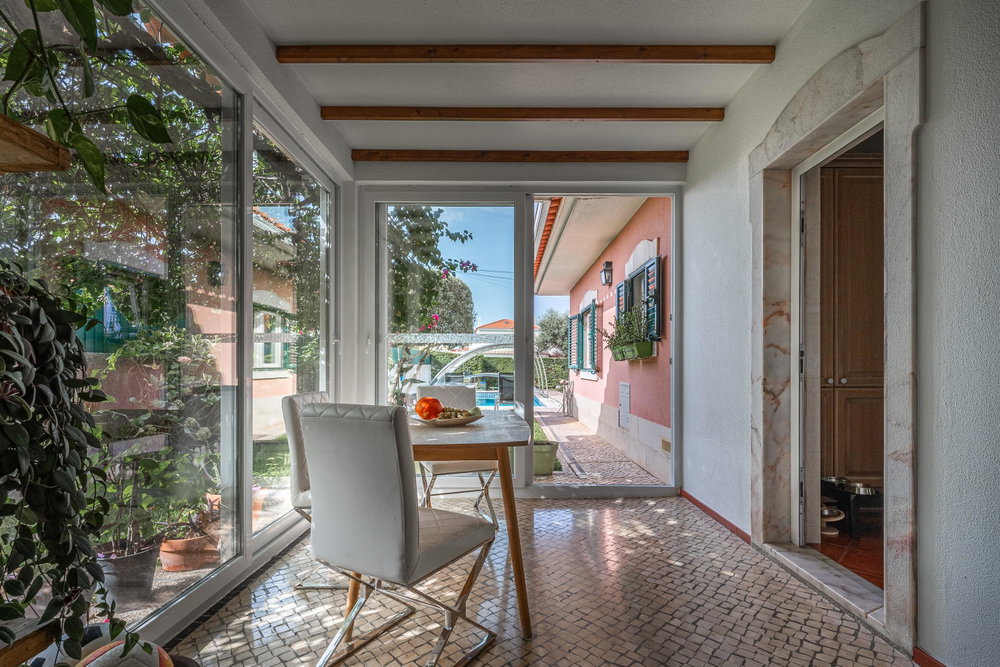 5 bedroom villa with swimming pool, garage and annexes in Brejos de Azeitão