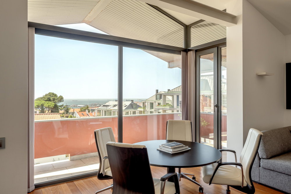 6 bedroom villa, with sea view, in Cascais