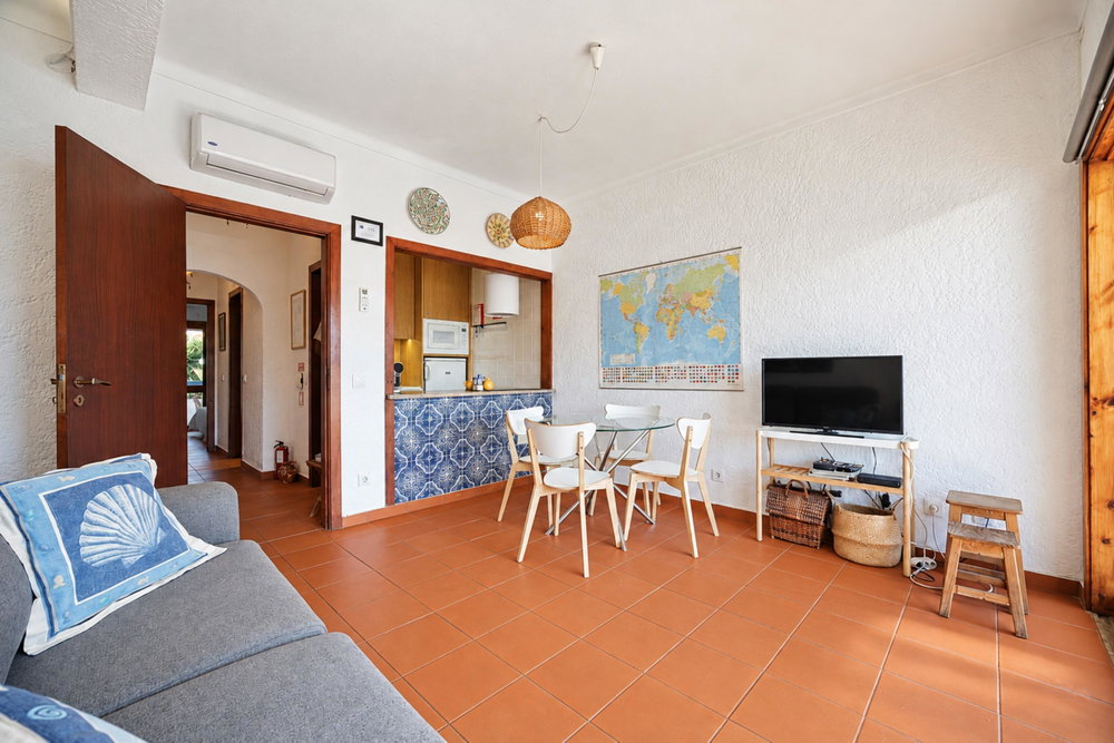 1-bedroom apartment with balcony 600 metres from Praia da Oura, Albufeira