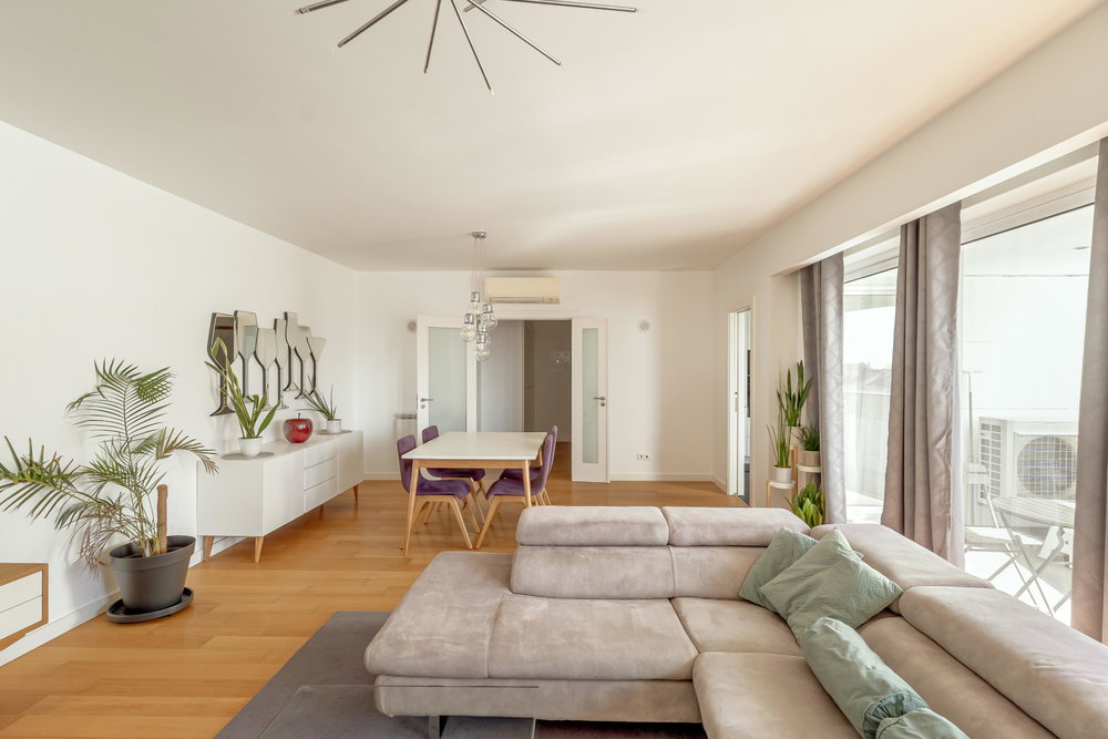 2 bedroom flat with terrace and parking in Cruz Quebrada, Algés