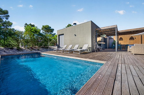 5 bedroom villa with swimming pool, inserted in the Pestana Tróia Eco Resort