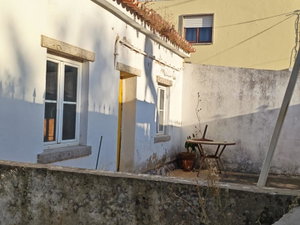 3 bedroom villa in Cascais for total rehabilitation, with approved project