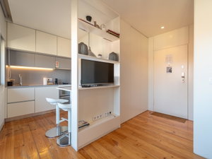1 bedroom flat with balcony, on Avenida Rodrigues de Freitas