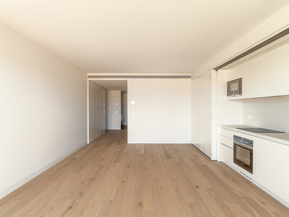 2-bedroom apartment at Villa Infante with a balcony and river views.