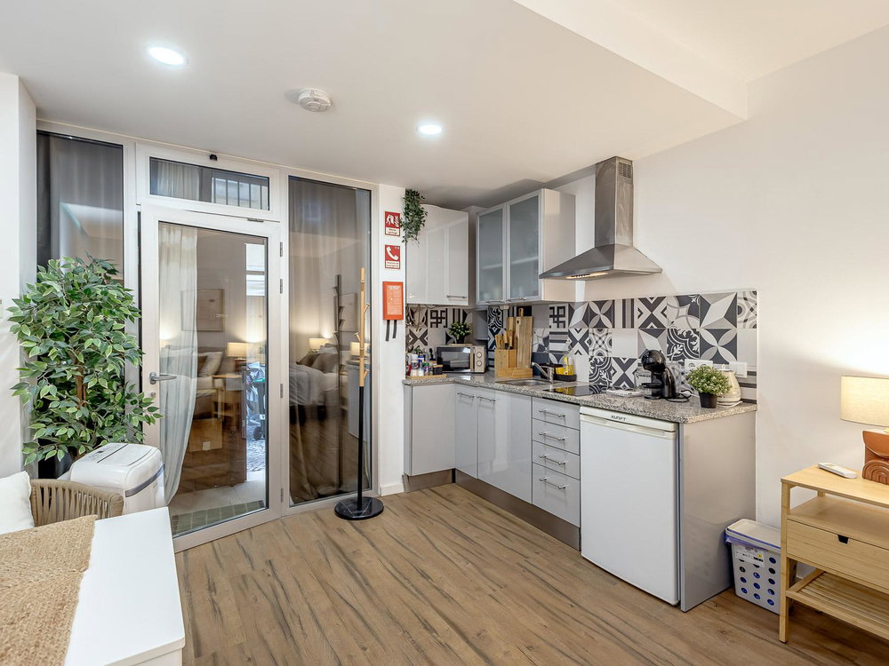 1-bedroom apartment converted into two studios in Cais do Sodré