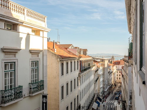 2-bedroom apartment in Chiado, Lisbon
