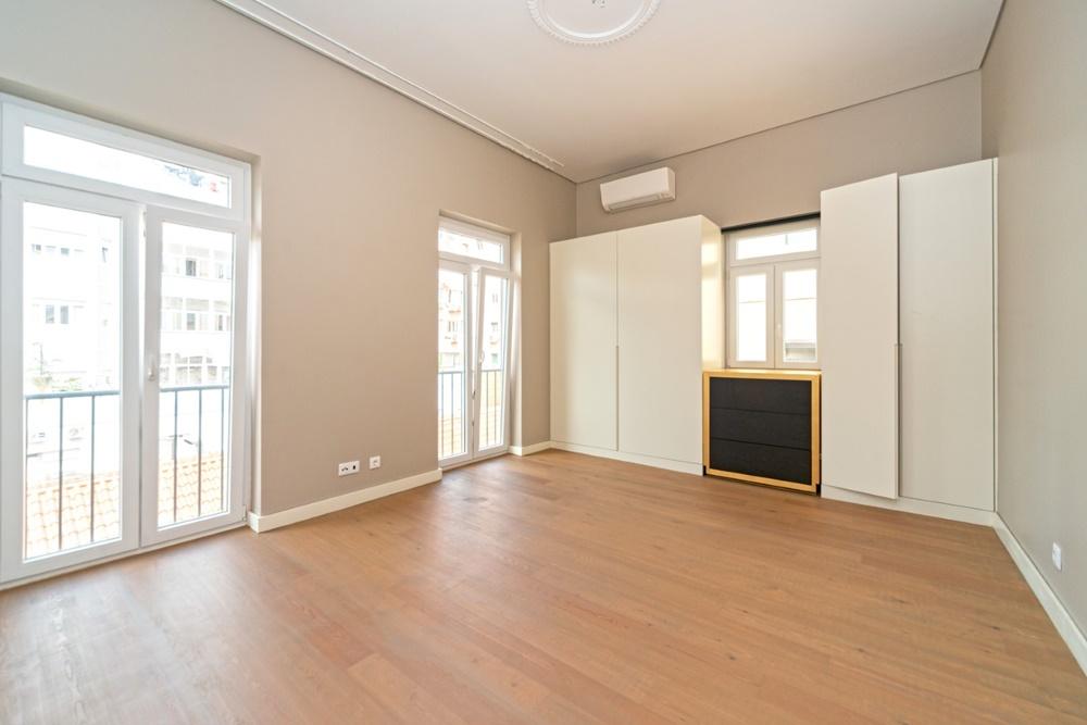 Charming 2 Bedroom, Apartment, Avenida da Liberdade, Lisbon
