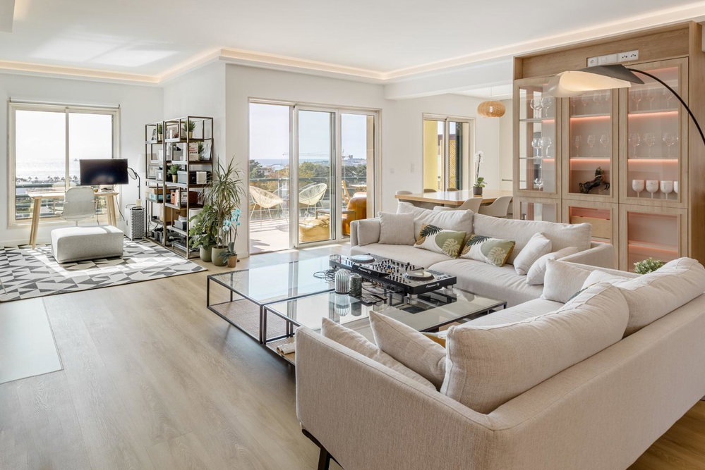Magnificent Penthouse with Sea View 3108475623