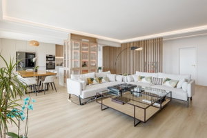 Magnificent Penthouse with Sea View 3108475623