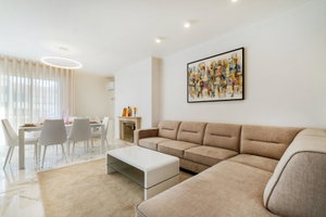 Fully renovated 3 bedroom, Apartment, Bairro do Rosário, Cascais