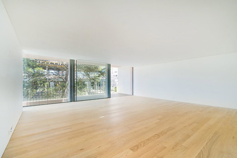 Brand-New 3-Bedroom Apartment for Sale in Gandarinha, Cascais